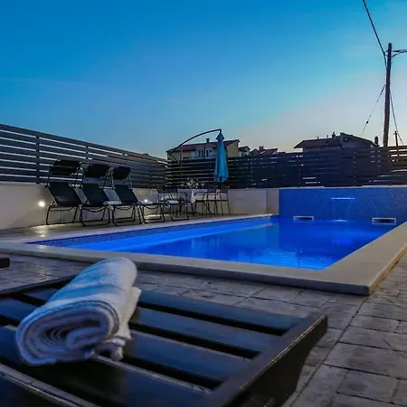 Jukic 3 Apartman Kaštela