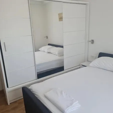 Apartment Jukic 3 *